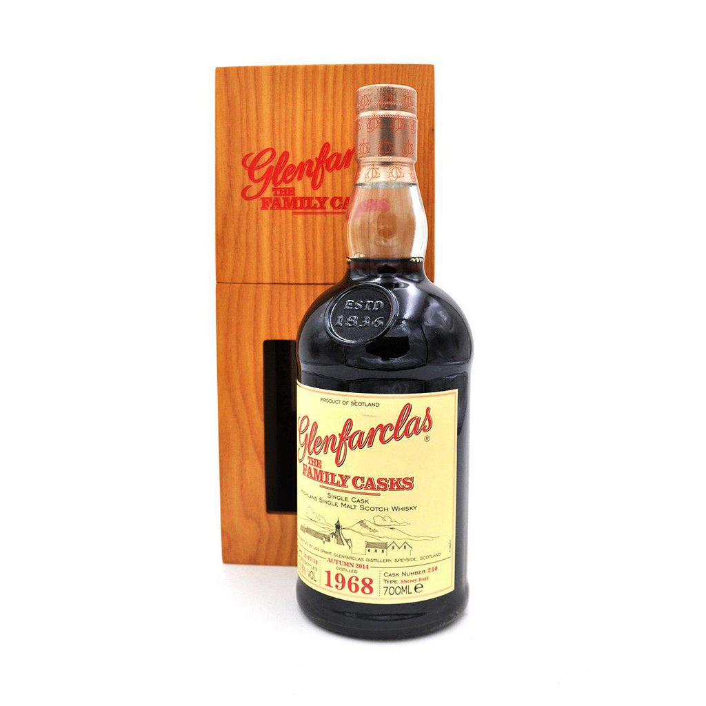 Glenfarclas 1968 Family Cask 55,6% Cask N° 230 46 Years Release A14-thewhiskycollectors